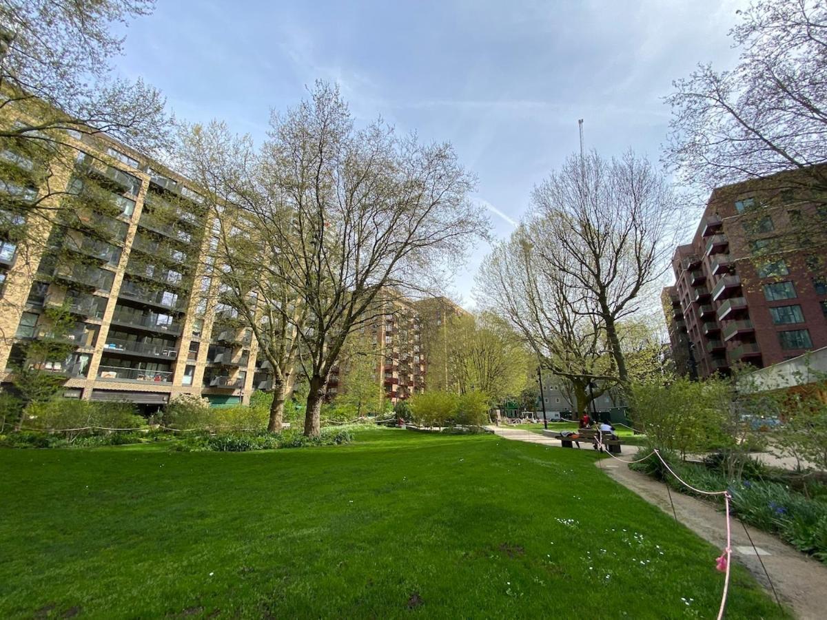 Appartamento Amazing Flat In Stylish&cosy Londra